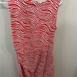 Red and White Wave-Print Midi Dress